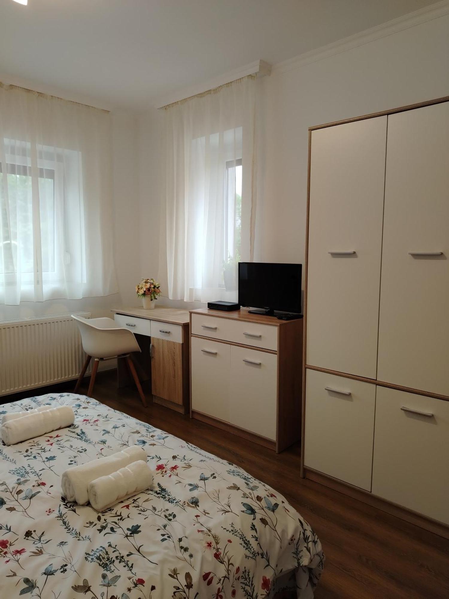 Kaptarko Apartmanhaz Demjén Eksteriør bilde